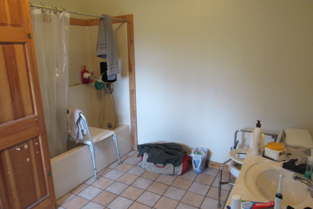 2 Bedroom Country Home on 2.5 Acres For Sale in Moose Lake MN - image 15