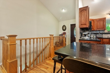 Stunning 3-Bed Home on 20 Wooded Acres Near Gainesville - image 6