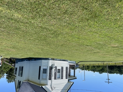 Country home in Edmonton, Kentucky - image 6