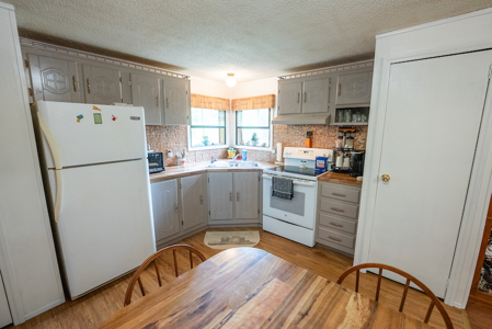 Doublewide for Sale in Lansing NC - image 26
