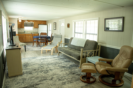Home on Fresh Water Canal in Suwannee, FL - image 16