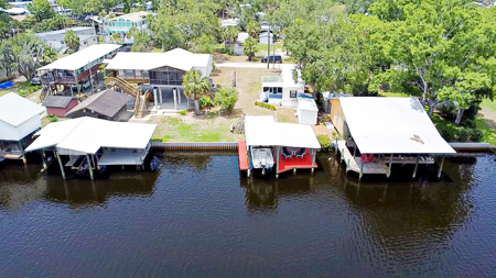 Home on Fresh Water Canal in Suwannee, FL - image 1