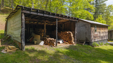 ** PENDING ** Doublewide for Sale in Lansing NC - image 15