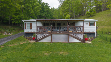** PENDING ** Doublewide for Sale in Lansing NC - image 2
