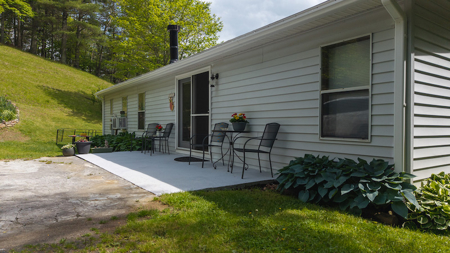 ** PENDING ** Doublewide for Sale in Lansing NC - image 9