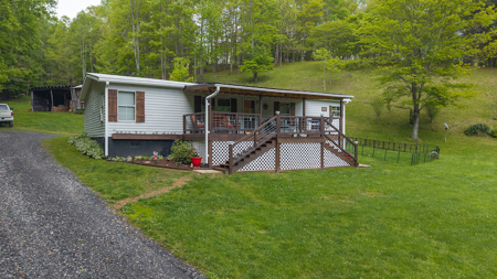 ** PENDING ** Doublewide for Sale in Lansing NC - image 1