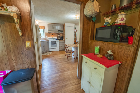 ** PENDING ** Doublewide for Sale in Lansing NC - image 38