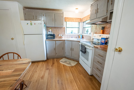 ** PENDING ** Doublewide for Sale in Lansing NC - image 24