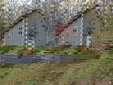 Lakefront Home Northern Michigan on Avery Lake Lewiston MI - image 28