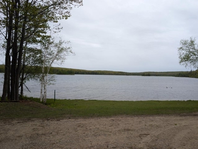 Lakefront Home Northern Michigan on Avery Lake Lewiston MI - image 22