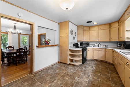 Country Farm House For Sale in Waupaca County - image 44