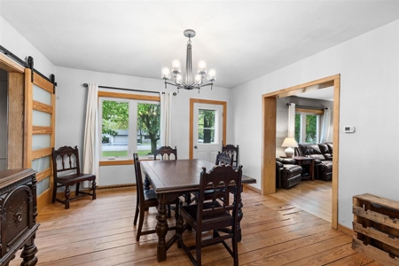 Country Farm House For Sale in Waupaca County - image 36