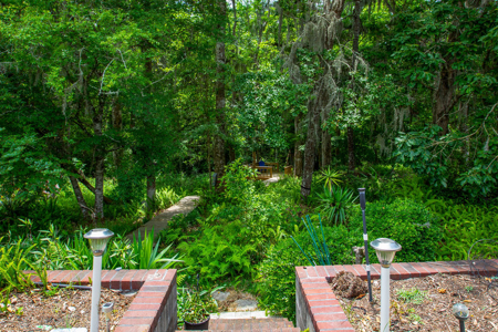 55+ Community Furnished Home For Sale in Florida - image 30