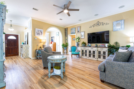 55+ Community Furnished Home For Sale in Florida - image 6