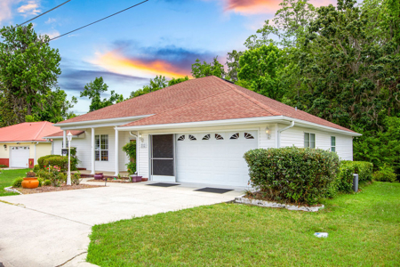 55+ Community Furnished Home For Sale in Florida - image 3