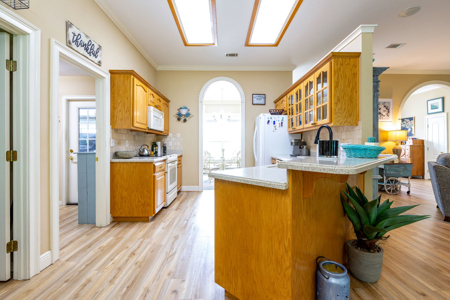 55+ Community Furnished Home For Sale in Florida - image 10