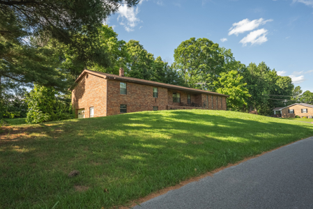 East Tennessee Opportunity: Brick Rancher with Mountain Views - image 44