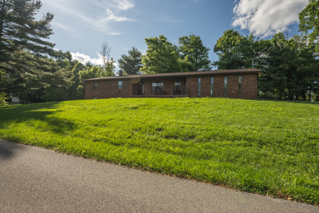 East Tennessee Opportunity: Brick Rancher with Mountain Views - image 42