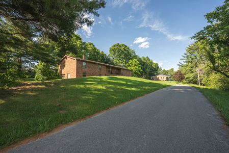 East Tennessee Opportunity: Brick Rancher with Mountain Views - image 43