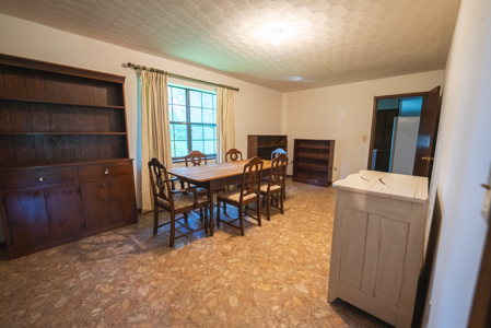 East Tennessee Opportunity: Brick Rancher with Mountain Views - image 5