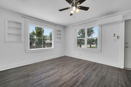 Duplex For Sale In Clinton, Oklahoma - image 6