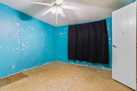 Investment Opportunity: North Florida Acreage & Fixer-Upper Home - image 15