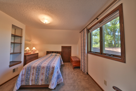 Premier Farmstead for Sale in Juneau County, Wisconsin - image 16