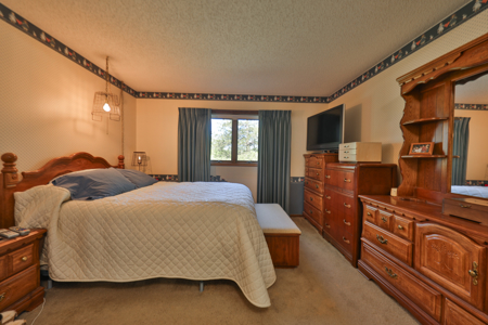 Premier Farmstead for Sale in Juneau County, Wisconsin - image 10