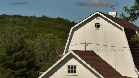 Premier Farmstead for Sale in Juneau County, Wisconsin - image 25