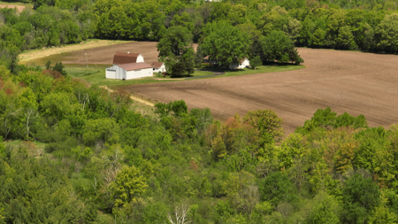Premier Farmstead for Sale in Juneau County, Wisconsin - image 34