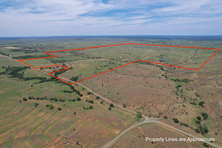 517+- Acre Ranch in Vinson Oklahoma - image 3