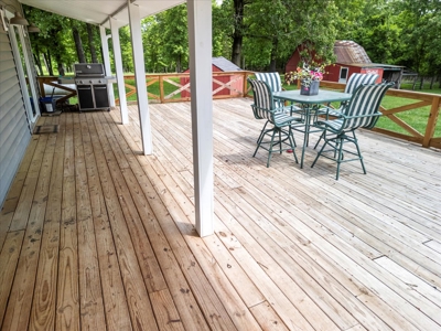 Country Home with acreage bordering Mark Twain National Forest - image 8