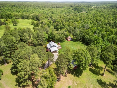 Country Home with acreage bordering Mark Twain National Forest - image 40