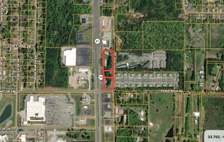 Prime Commercial Corner – 3 Acres for Sale Busy Intersection - image 1