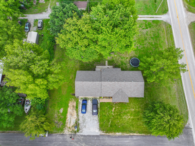 Home for sale in Henry County Missouri - image 11