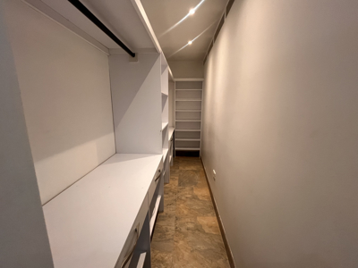 Exclusive, comfortable apartment in a privileged location - image 9