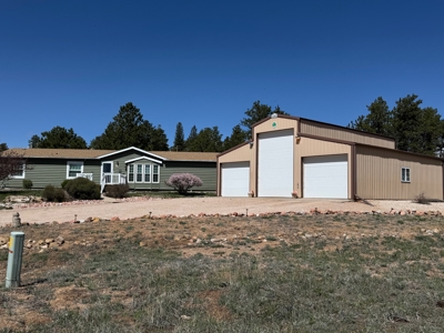 Ranch Style Year-Round Mountain Home - image 1