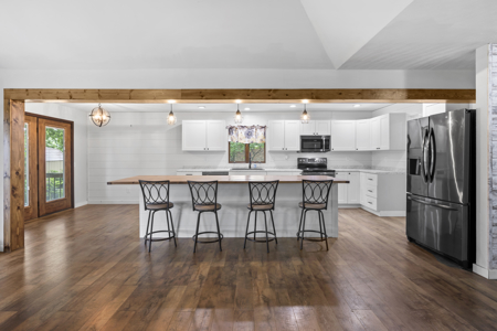 Home for Sale on Golf Course in EL Dorado Springs, MO - image 4