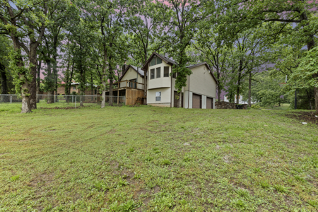 Home for Sale on Golf Course in EL Dorado Springs, MO - image 38