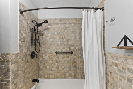 Home for Sale on Golf Course in EL Dorado Springs, MO - image 21