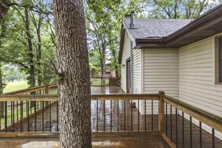 Home for Sale on Golf Course in EL Dorado Springs, MO - image 27