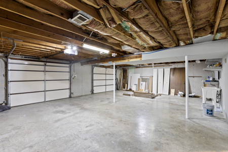 Home for Sale on Golf Course in EL Dorado Springs, MO - image 7