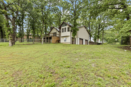 Home for Sale on Golf Course in EL Dorado Springs, MO - image 11