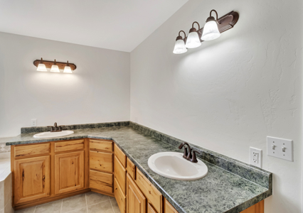 CO Country home on 12 acres with shop & livestock facilities - image 21