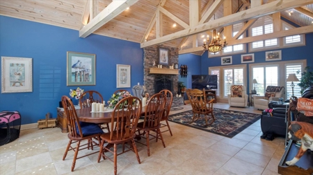 Luxury Lakefront Home in Secluded Oakland, AR on Bull Shoals Lake - image 21