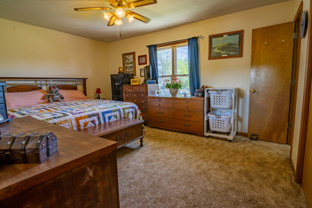 Country Home with Shops on 3.3 Acres Near Cameron, MO - image 17