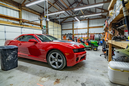 Country Home with Shops on 3.3 Acres Near Cameron, MO - image 30