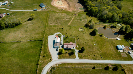 Country Home with Shops on 3.3 Acres Near Cameron, MO - image 33