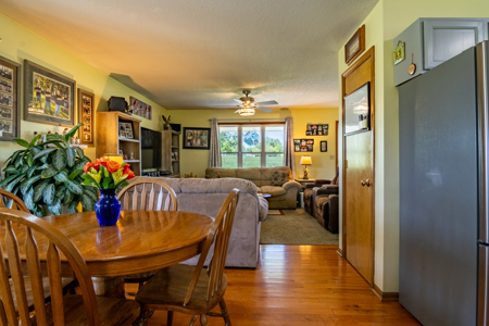 Country Home with Shops on 3.3 Acres Near Cameron, MO - image 14