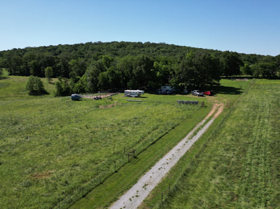 Beautiful 98 Acre Ranch in the Ozark Mountains - image 16